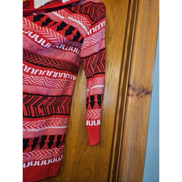 Women's Long Red Cardigan with Fuzzy Hood Size Large - Picture 4 of 8